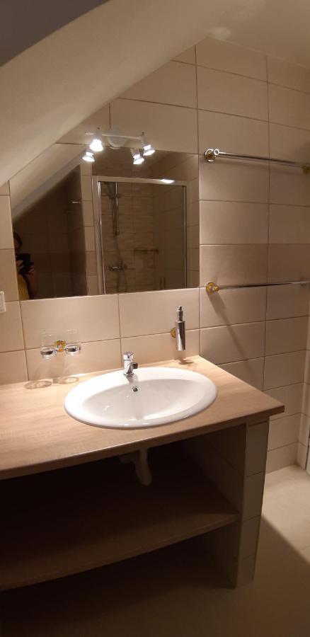 Apartman Tisa 68 Buitenkant foto